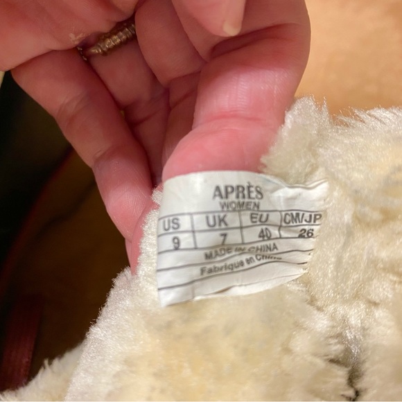 Apres by Lamo "Kristi"" Water Resistant Lace-Up Boots w/ Faux Fur Trim - Picture 12 of 13